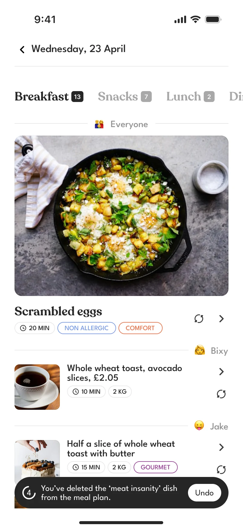 A meal time page with a snackbar: “You’ve deleted the ‘meat insanity’ dish from the meal plan”, a countdown and an Undo button